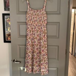 Old Navy smocked floral dress